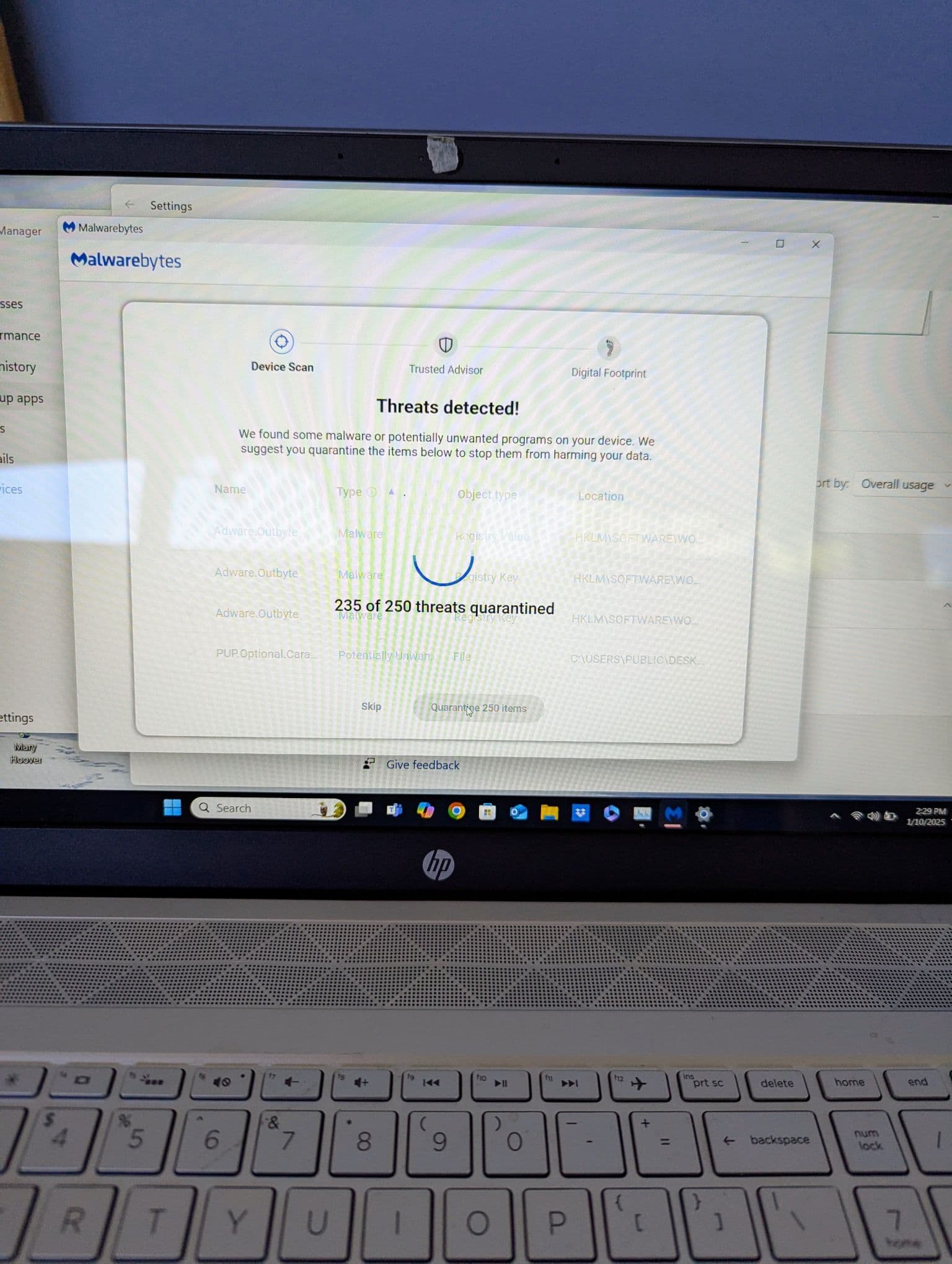 Malware removal scan running on a client's computer